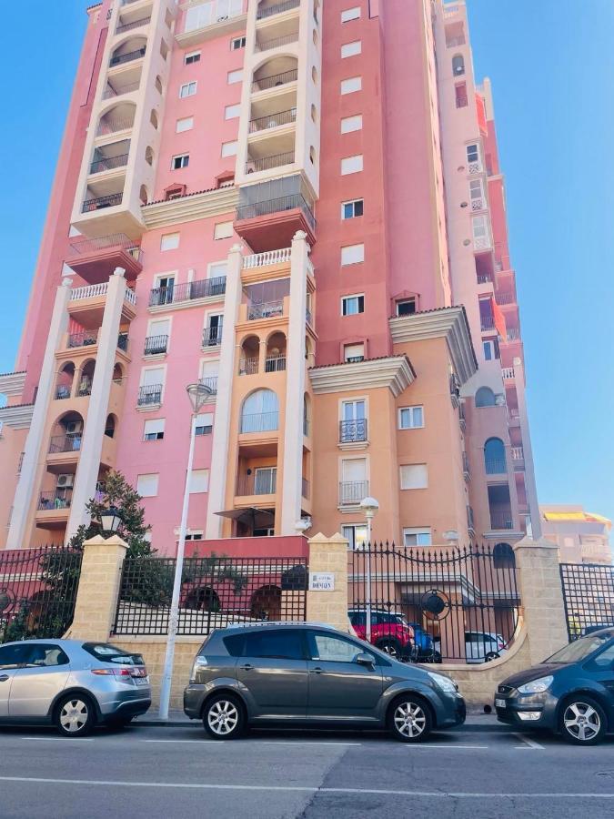 Beach Apartament In Τορεβιέχα Εξωτερικό φωτογραφία