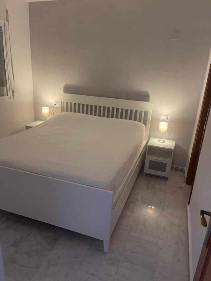 Beach Apartament In Τορεβιέχα Εξωτερικό φωτογραφία