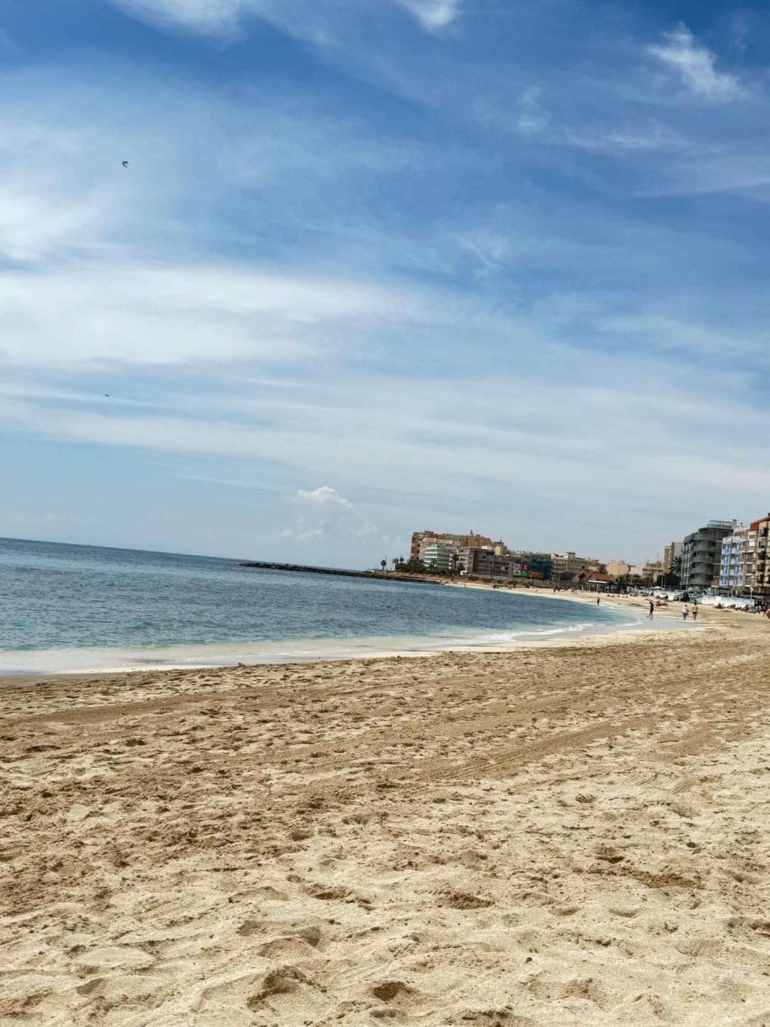 Beach Apartament In Τορεβιέχα Εξωτερικό φωτογραφία