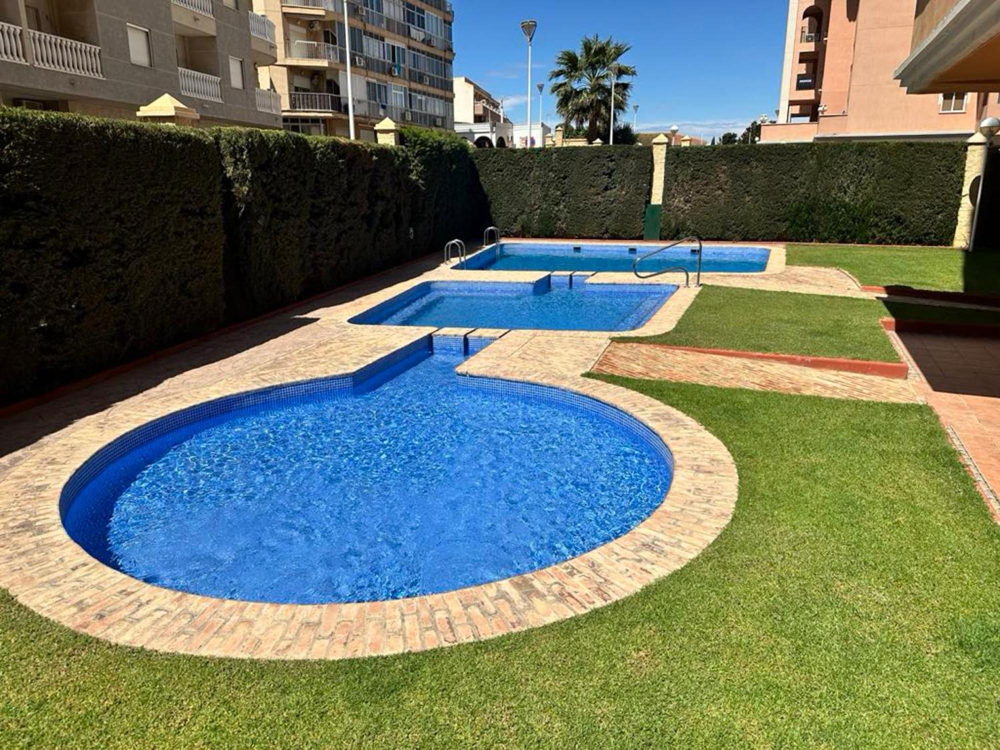 Beach Apartament In Τορεβιέχα Εξωτερικό φωτογραφία